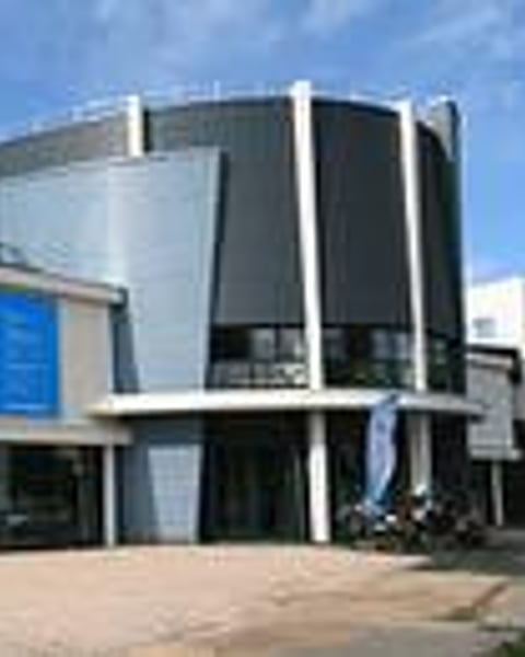 L'Orange Bleue Espace Culturel d'Eaubonne