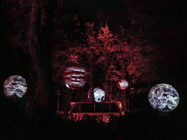Illuminations - Carte blanche aux artistes de Capsule Collectif
