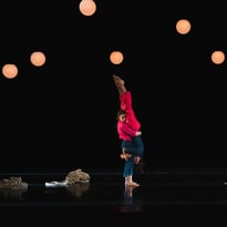 Côte à côte
