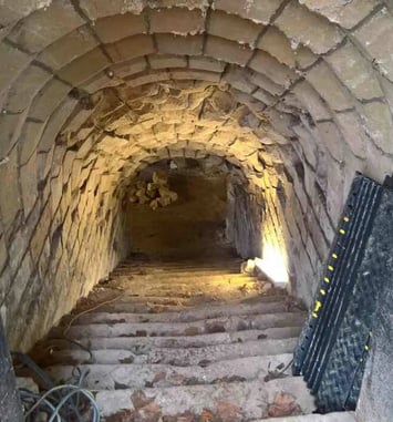 Visite guidée insolite de la cave de Maubuisson "Vingt mille lieux sous l'abbaye"