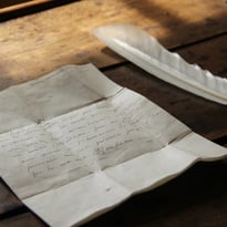 Plume, encre et cachet de cire