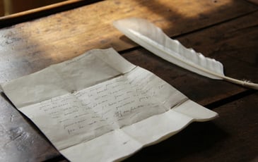 Plume, encre et cachet de cire