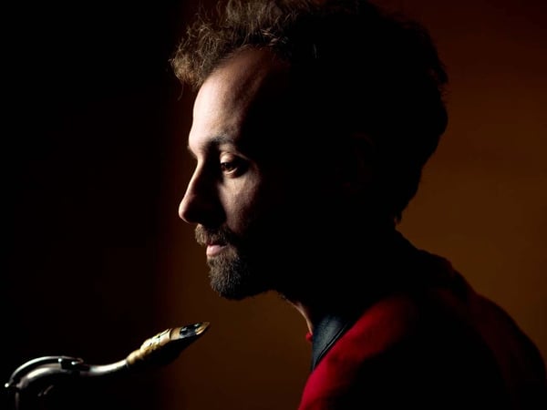 Pierre Carbonneaux, Bribes