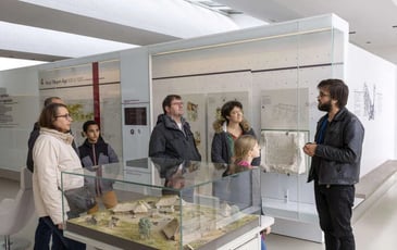 Visites guidées de l'exposition permanente d'ARCHEA