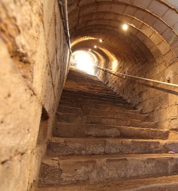 Visite libre de la petite carrière et casemates de l'ancien château royal