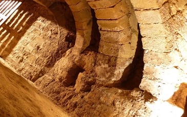 Visite de la chapelle souterraine du presbytère