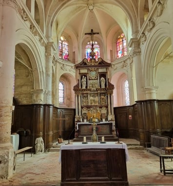 Visite libre de l'exposition : « Notre Dame d'Épiais-Rhus mise en lumière »