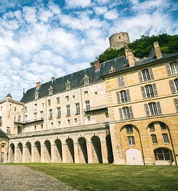 Découverte du Château de La Roche-Guyon au temps de la Seconde Guerre mondiale