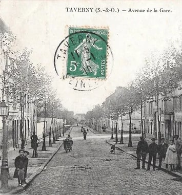 Taverny à travers les cartes postales anciennes