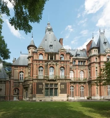 Visite partielle du château de Dino