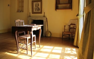 Visite découverte des locaux de l'association « Jean-Jacques Rousseau 1867 »