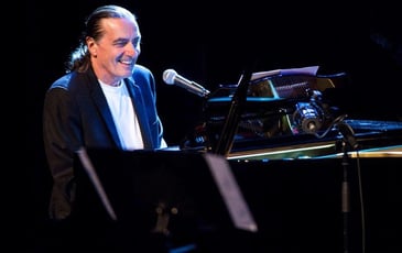 Yves et Pascal invitent Daniel Roca, "le pianiste du Lutétia"