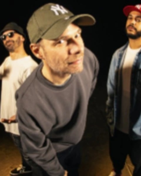 Les Frères Casquette