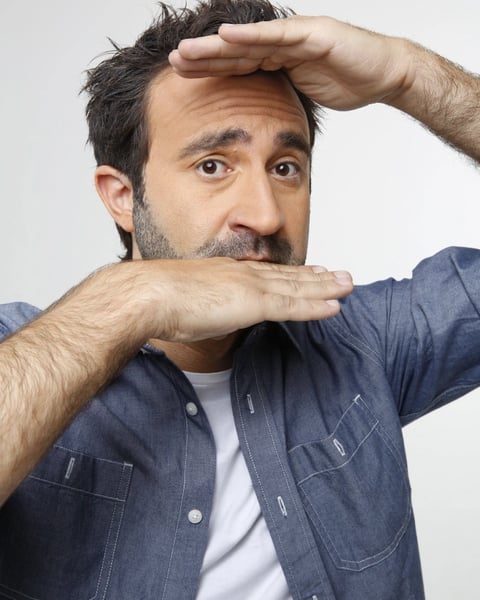 Mathieu Madénian